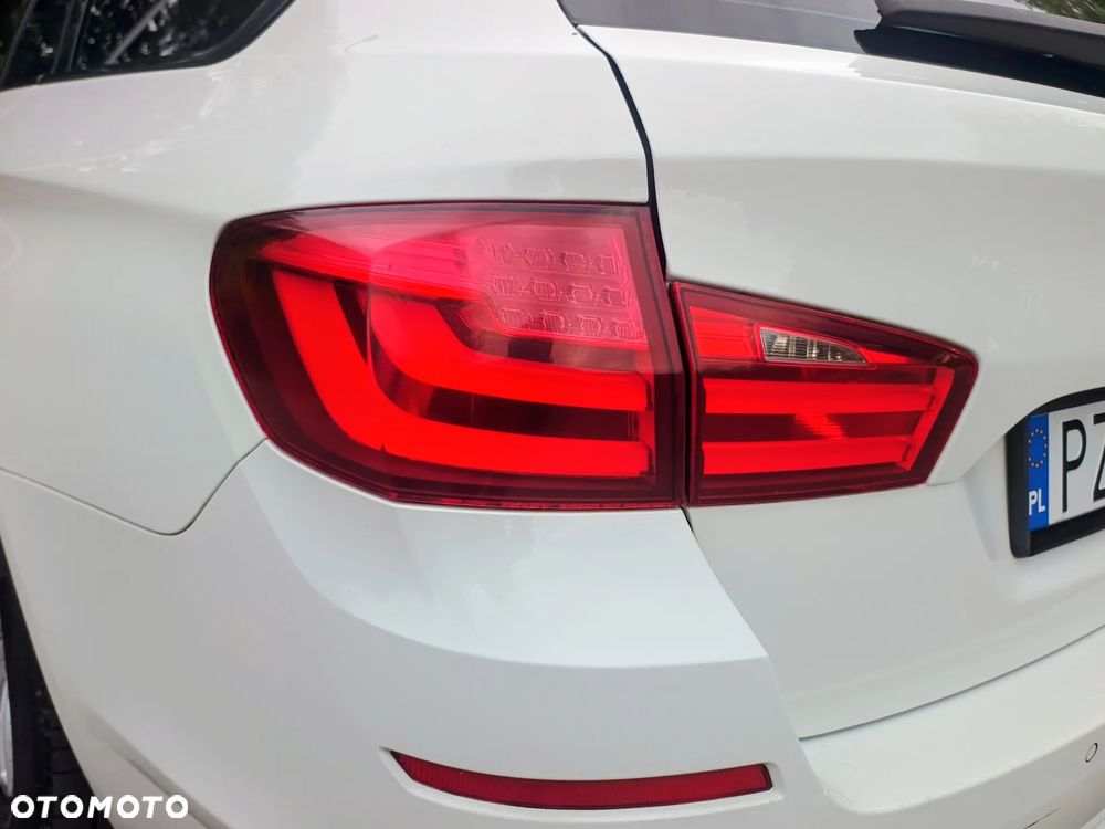 BMW Seria 5 520d xDrive Luxury Line - 14