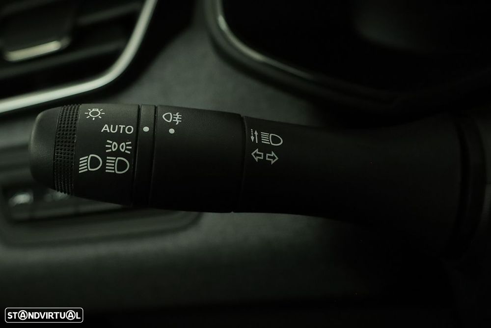 Mitsubishi Colt 1.0 MPI-T Invite - 16