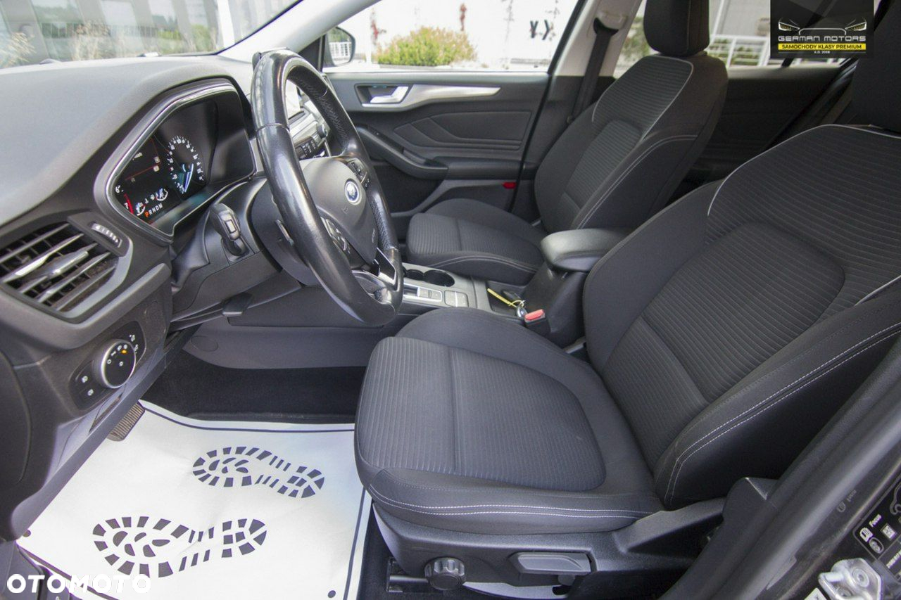 Ford Focus 1.5 EcoBoost Titanium X - 26