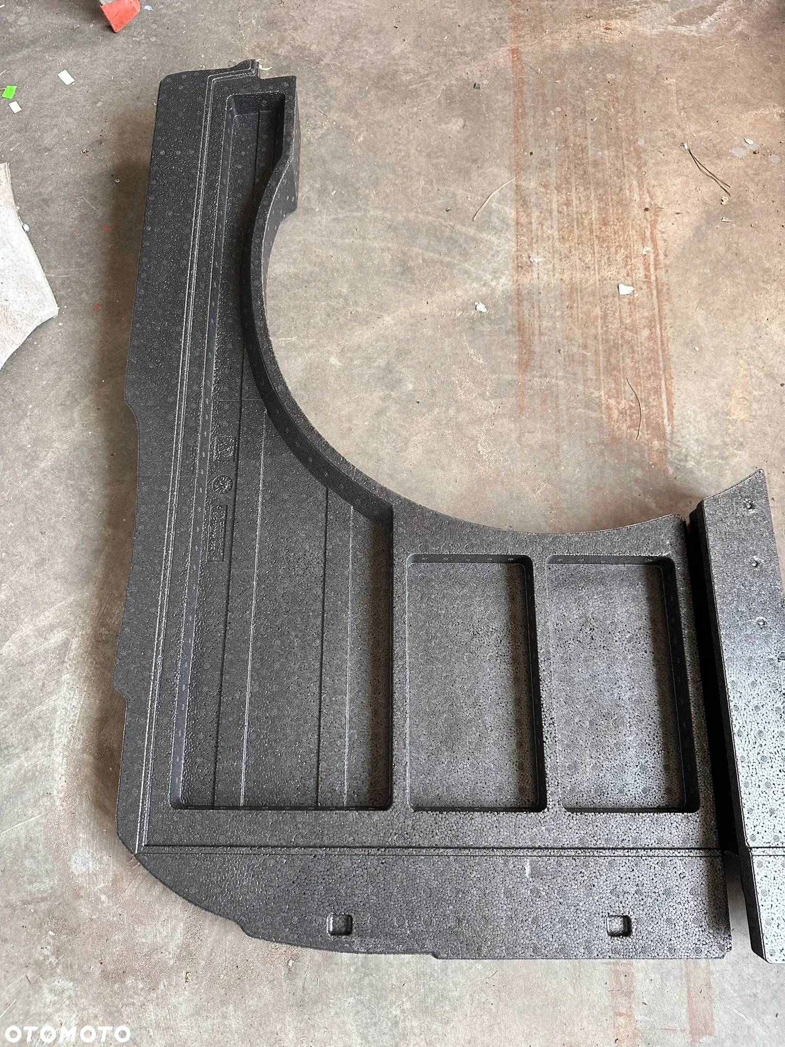 Styropian bagażnika VW Passat B8 3G5864471E 3G5864472G - 3
