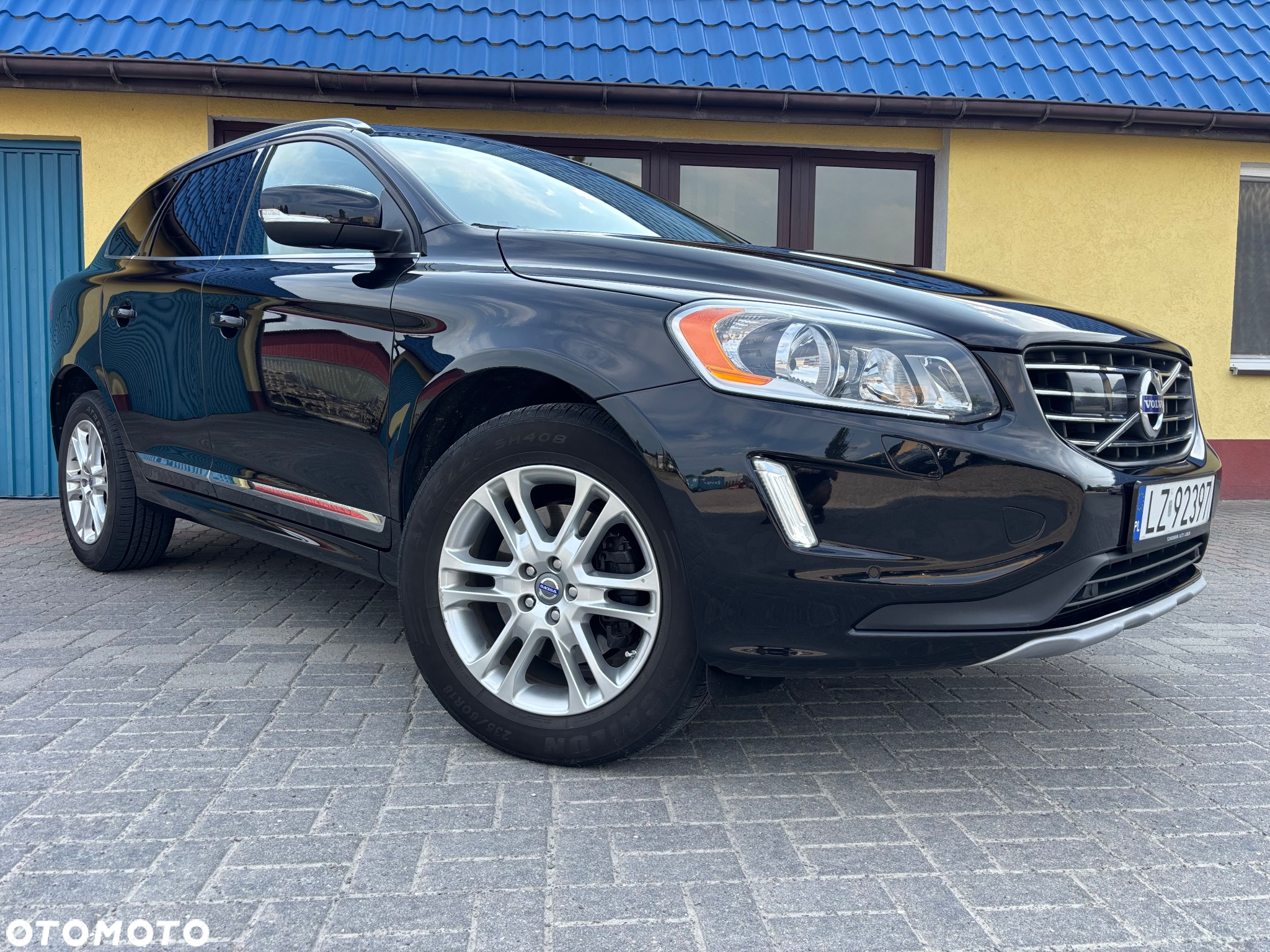 Volvo XC 60 3.2 AWD Momentum - 5