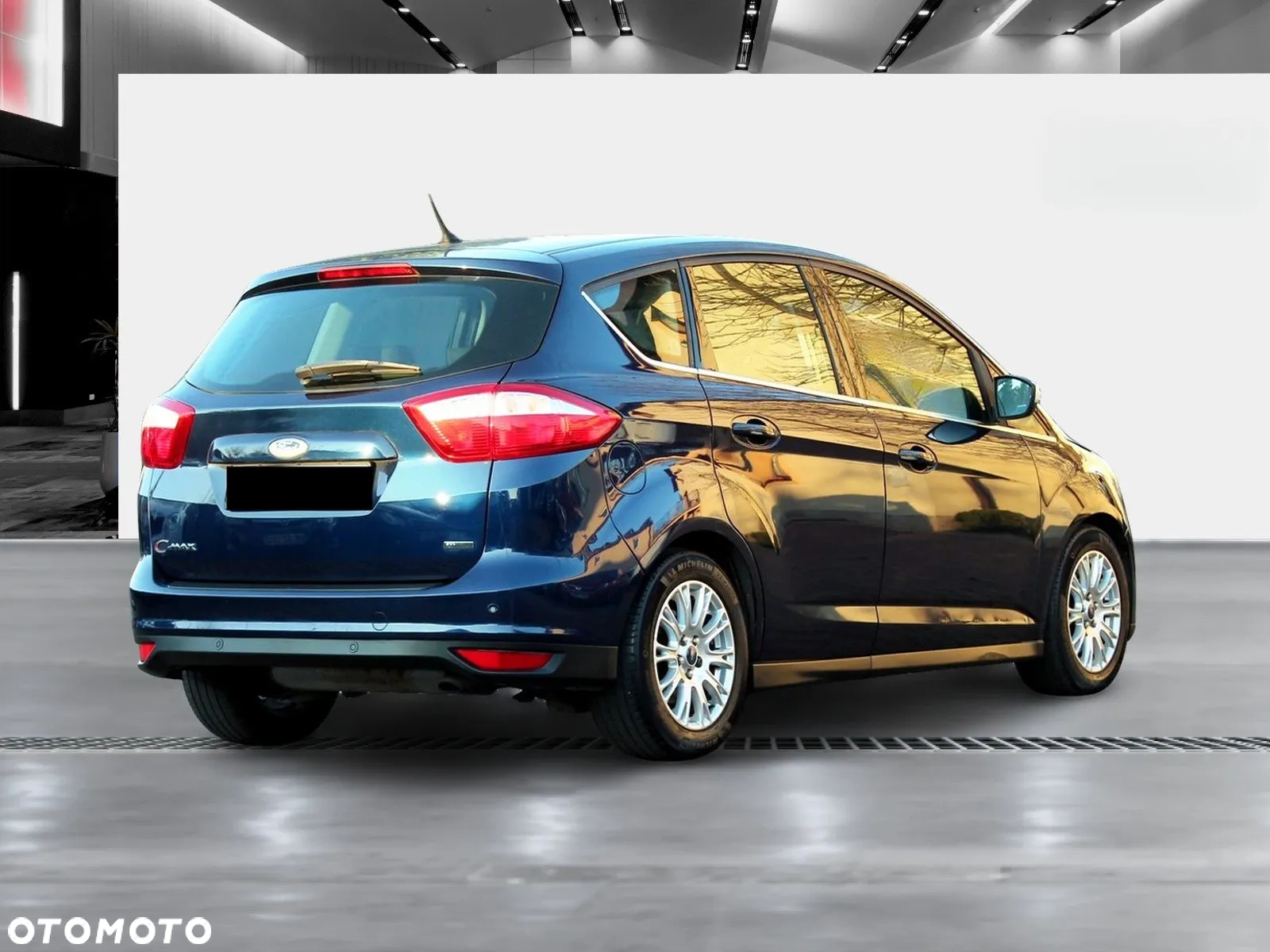 Ford C-MAX 1.6 EcoBoost Titanium - 3