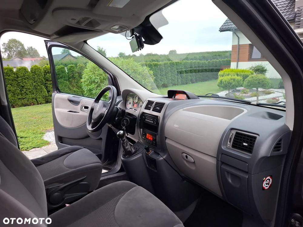 Citroën Jumpy Combi - 24
