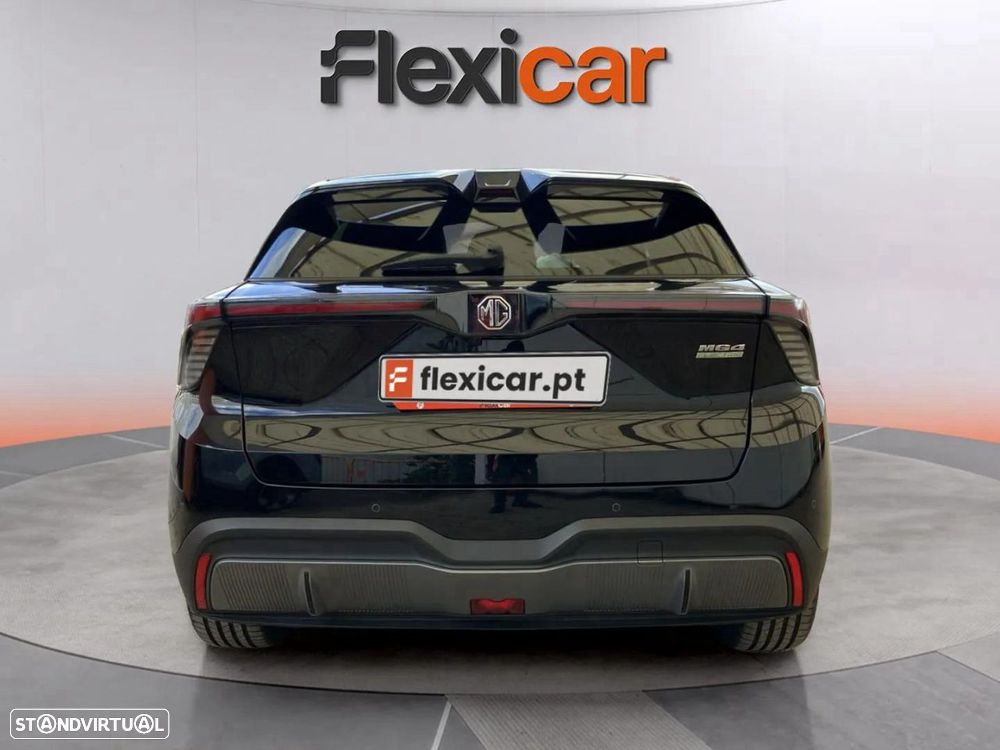 MG MG4 64 kWh Luxury - 8