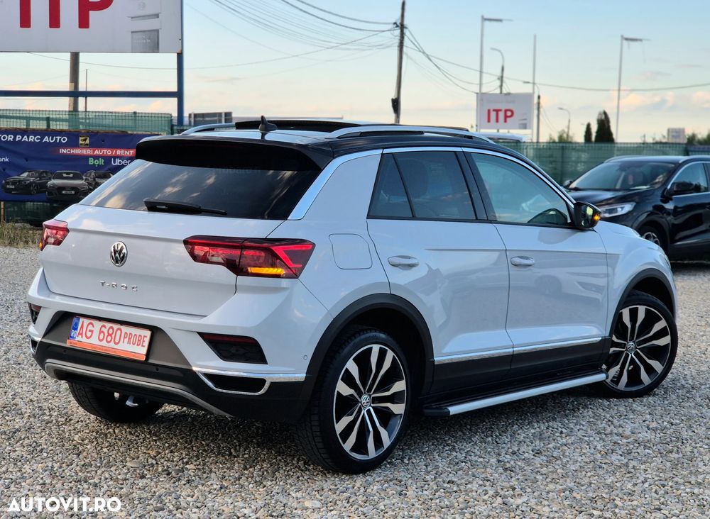 Volkswagen T-Roc - 8