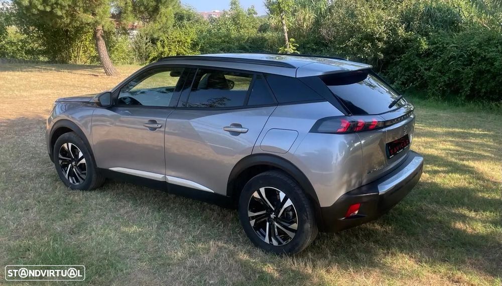 Peugeot e-2008 Allure - 3