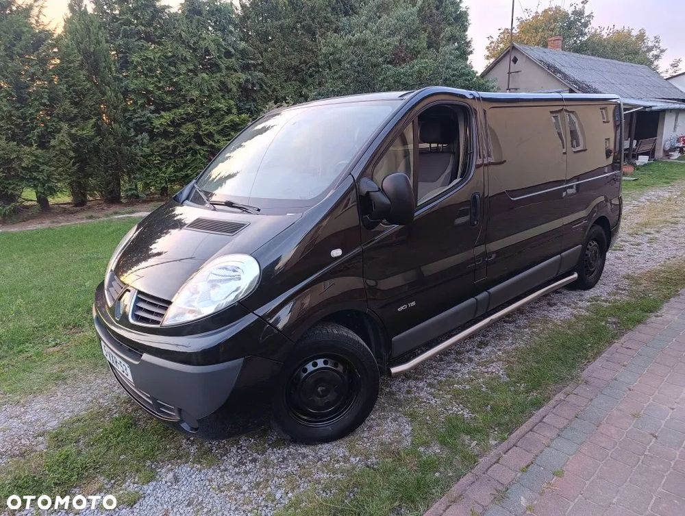 Renault Trafic - 1