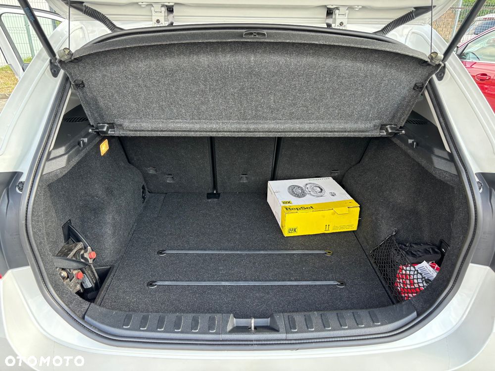BMW X1 sDrive18d Sport Line - 34