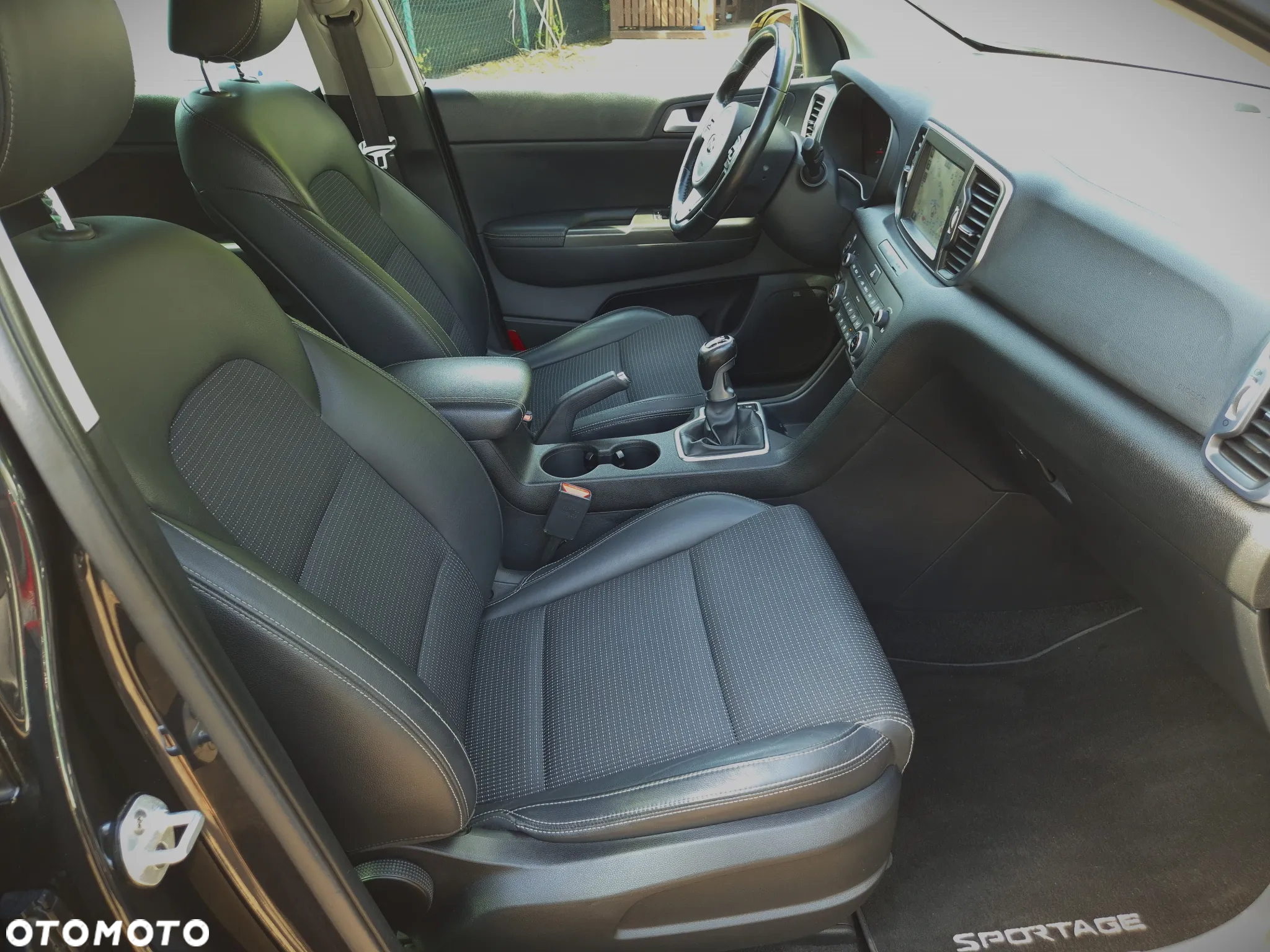 Kia Sportage 1.6 GDI 2WD ISG Spirit - 35