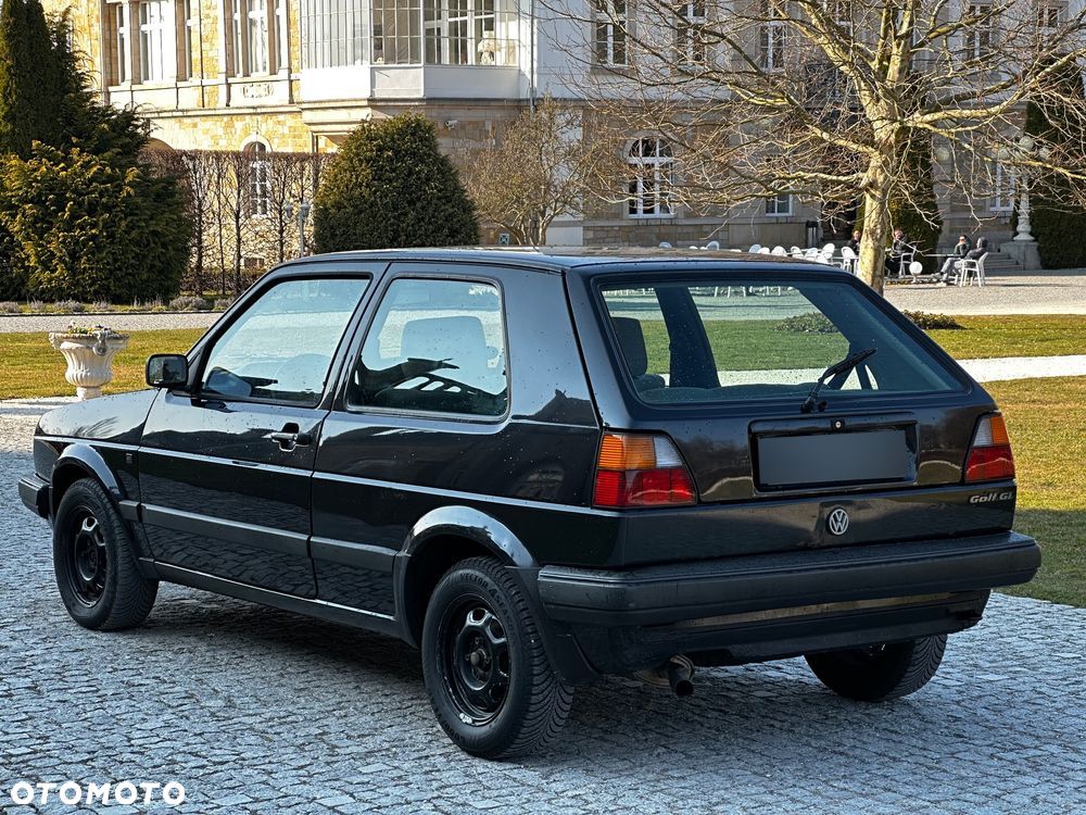 Volkswagen Golf 1.8 CL - 3