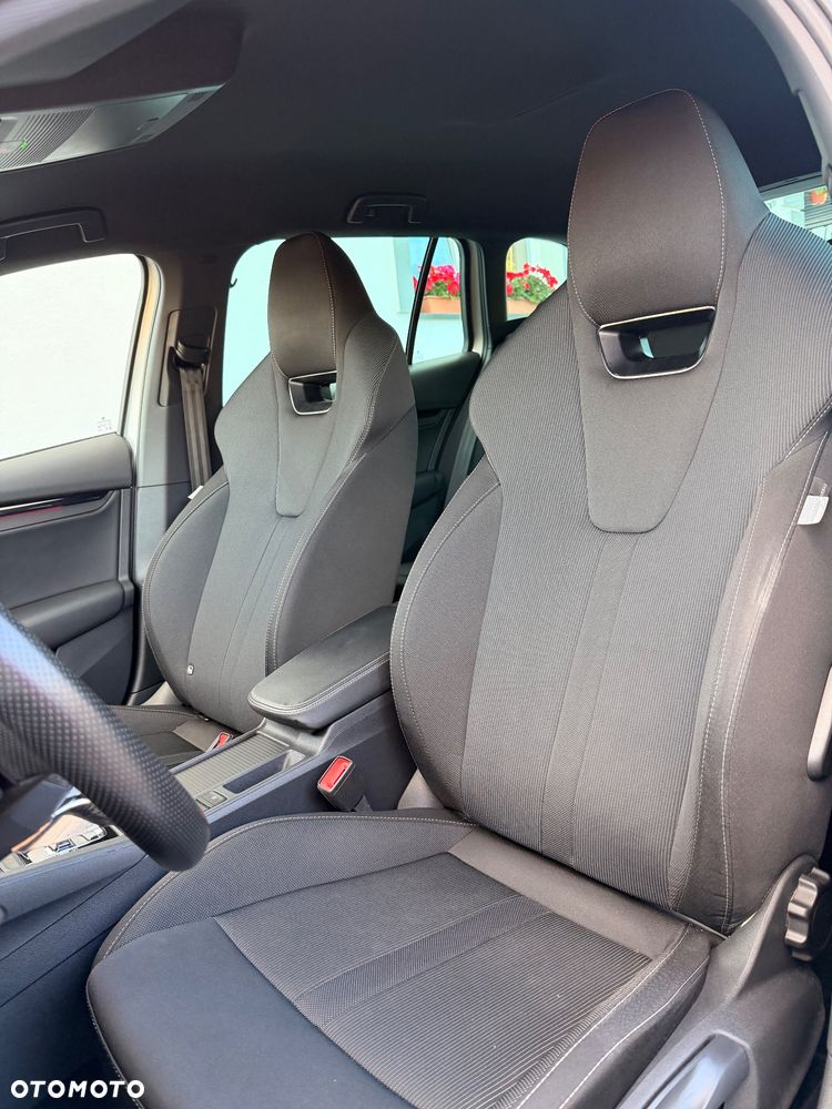 Skoda Octavia 2.0 TDI 4x4 Sportline DSG - 25