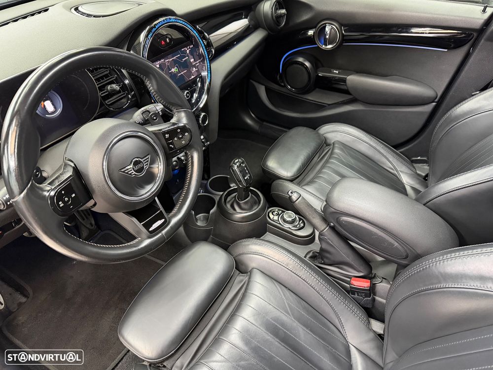 MINI 5 Portas Cooper S Aut. JCW - 12