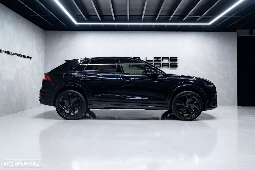 Audi RS Q8 4.0 TFSI quattro Tiptronic - 9