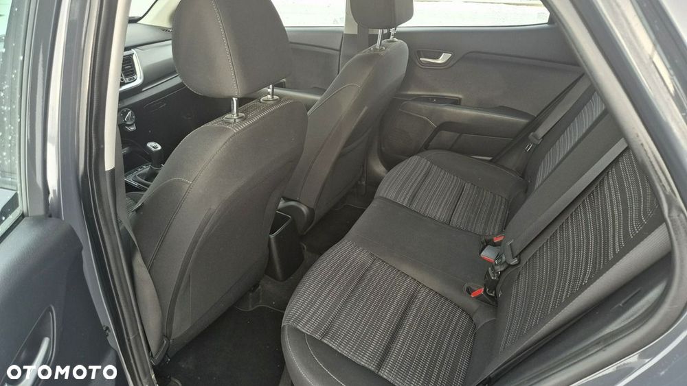 Kia Stonic - 15