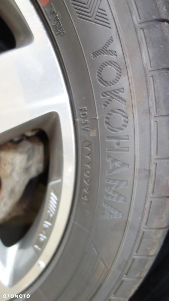 Mercedes-Benz GLA ver-200-7g--dct-activity-edition - 26