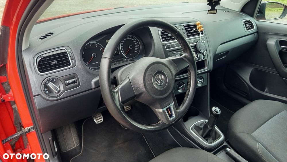 Volkswagen Polo 1.2 Sportline - 24