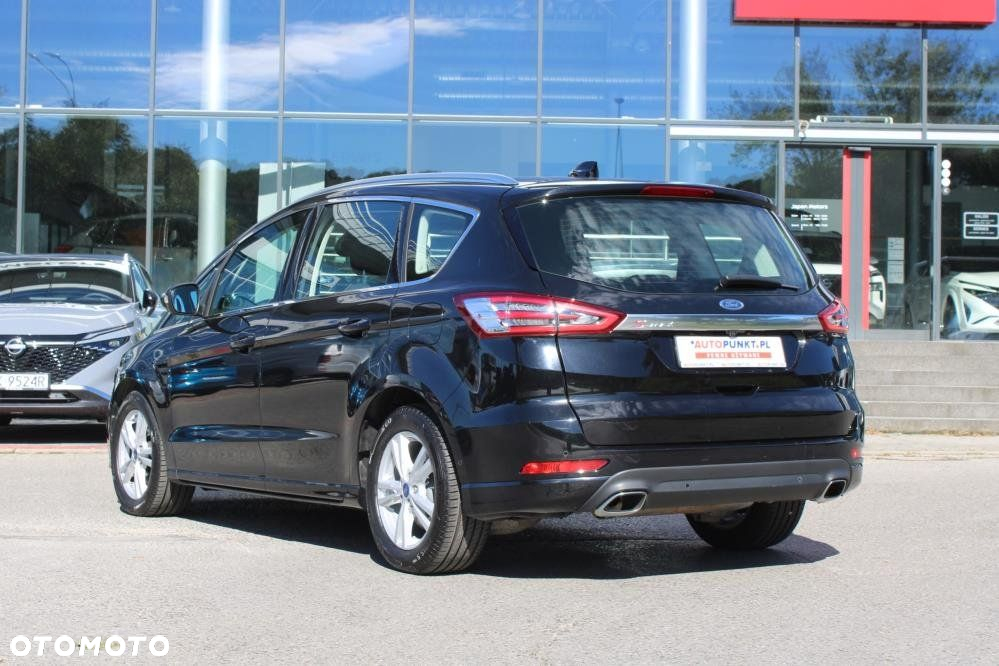 Ford S-Max - 7