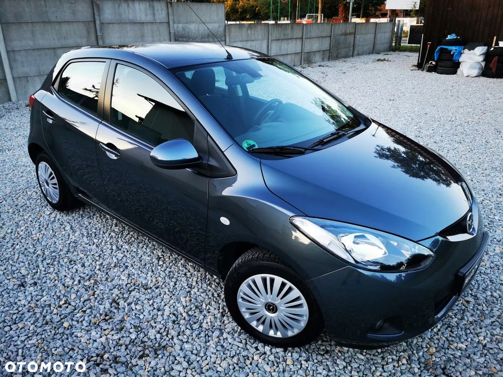Mazda 2 1.3 Exclusive - 24