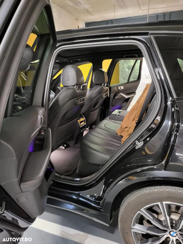 BMW X5 xDrive40i - 7