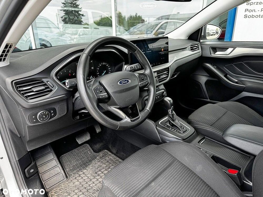 Ford Focus 1.0 EcoBoost Titanium - 10