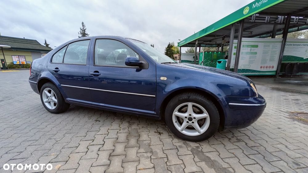 Volkswagen Bora - 2