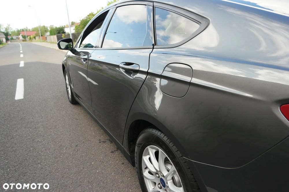 Ford Mondeo - 9