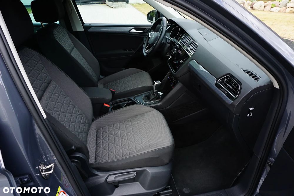 Volkswagen Tiguan 1.5 TSI EVO Life DSG - 25
