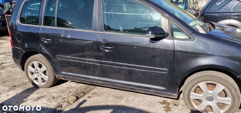 VW TOURAN 2.0 BKD silnik skrzynia fotele maska klapa szyby lusterko - 1