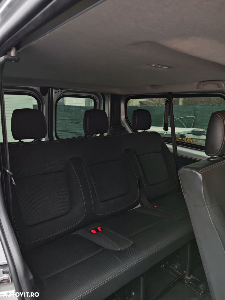Renault Trafic - 13