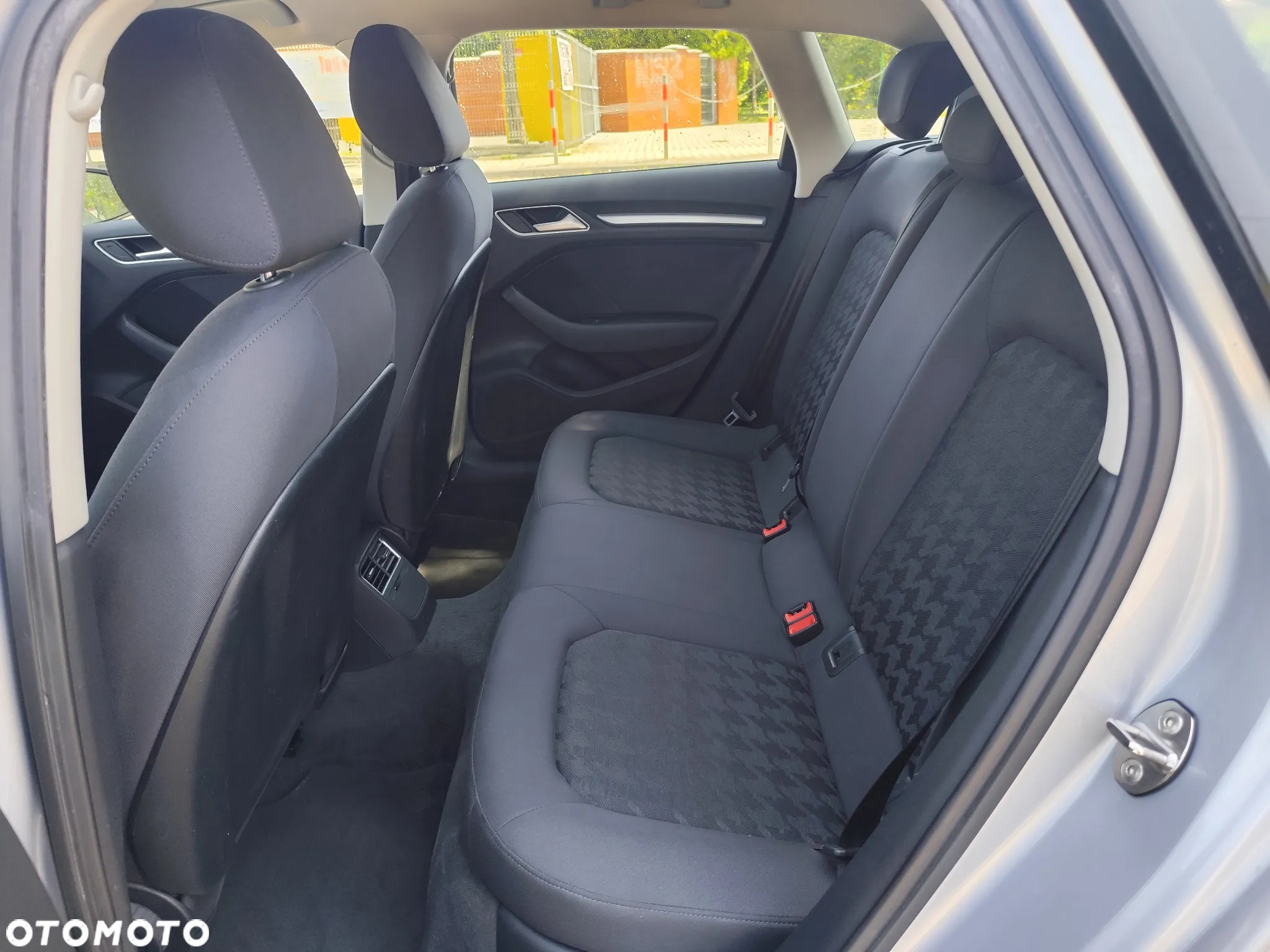 Audi A3 1.6 TDI ultra Attraction - 14