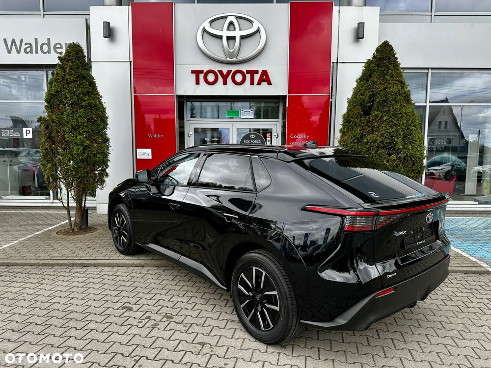 Toyota bZ4X - 6