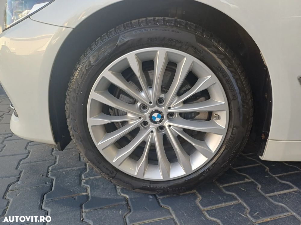 BMW Seria 5 520d xDrive AT - 4