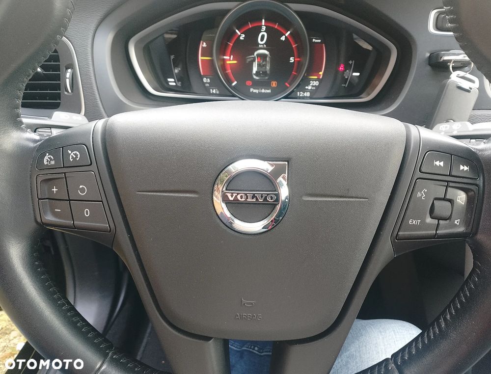 Volvo V40 - 21