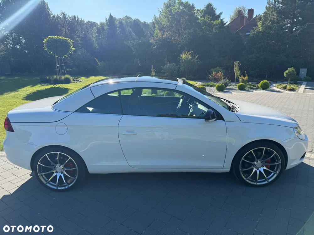 Volkswagen Eos 2.0 Turbo FSI - 9