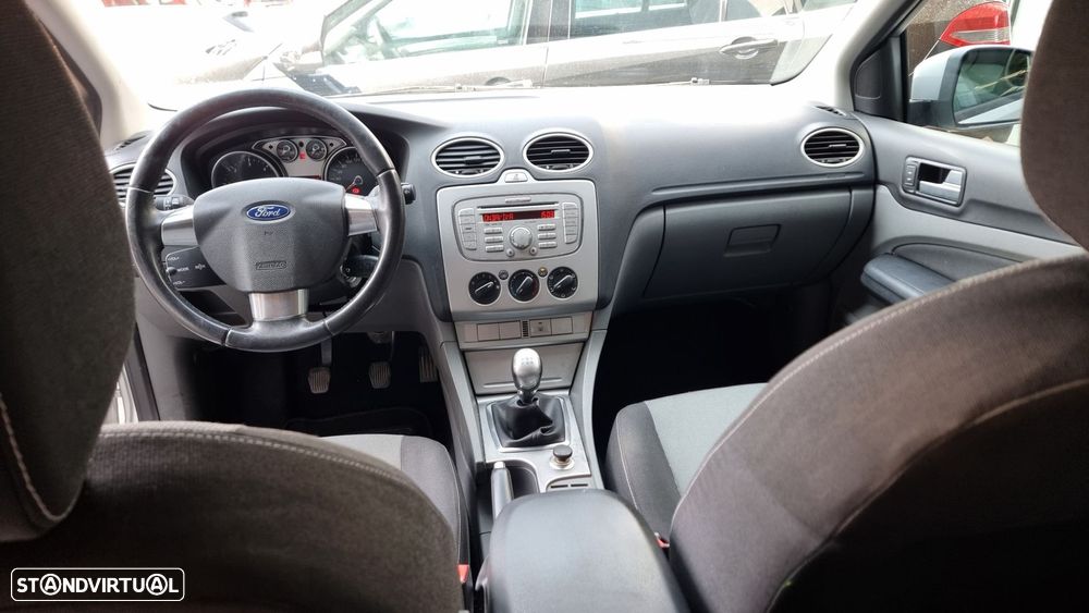 Ford Focus SW 1.6 TDCi Trend - 6