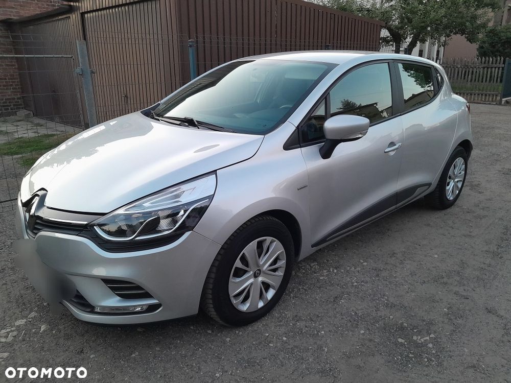 Renault Clio - 7