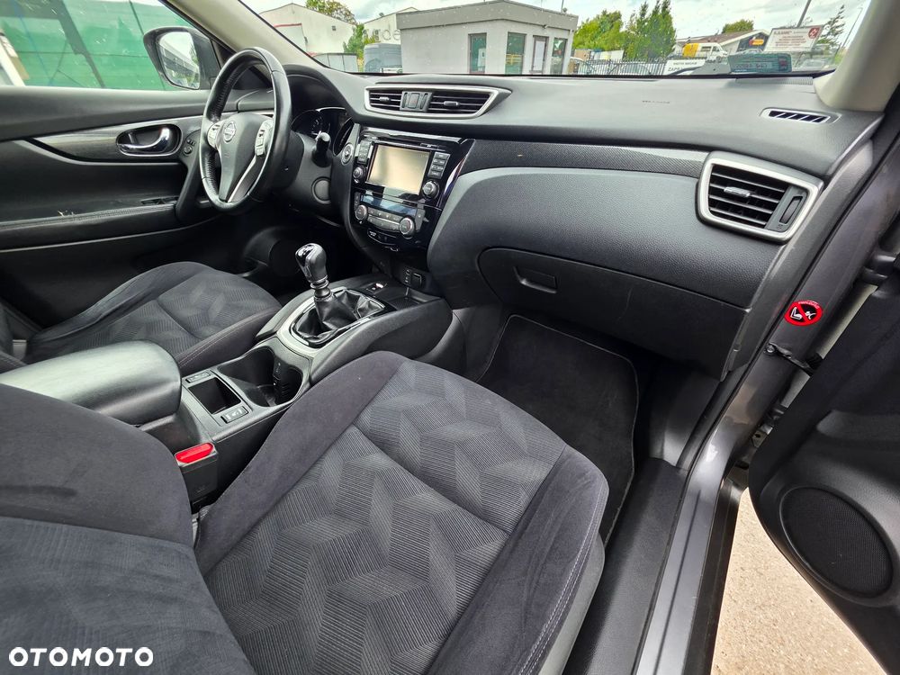 Nissan X-Trail - 12