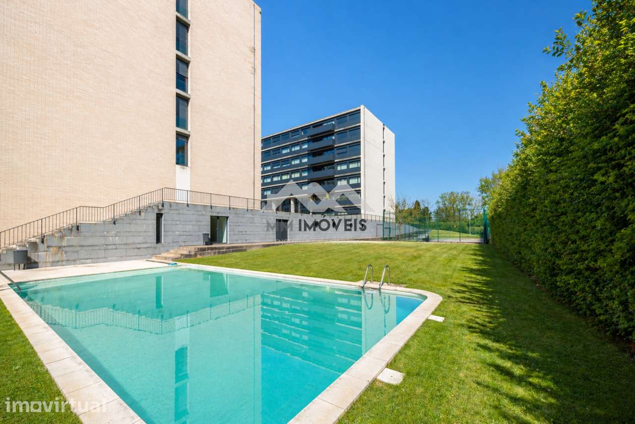 Apartamento T4 | Vila Nova de Gaia | Condomínio Fechado | Piscina | Co - Grande imagem: 2/51