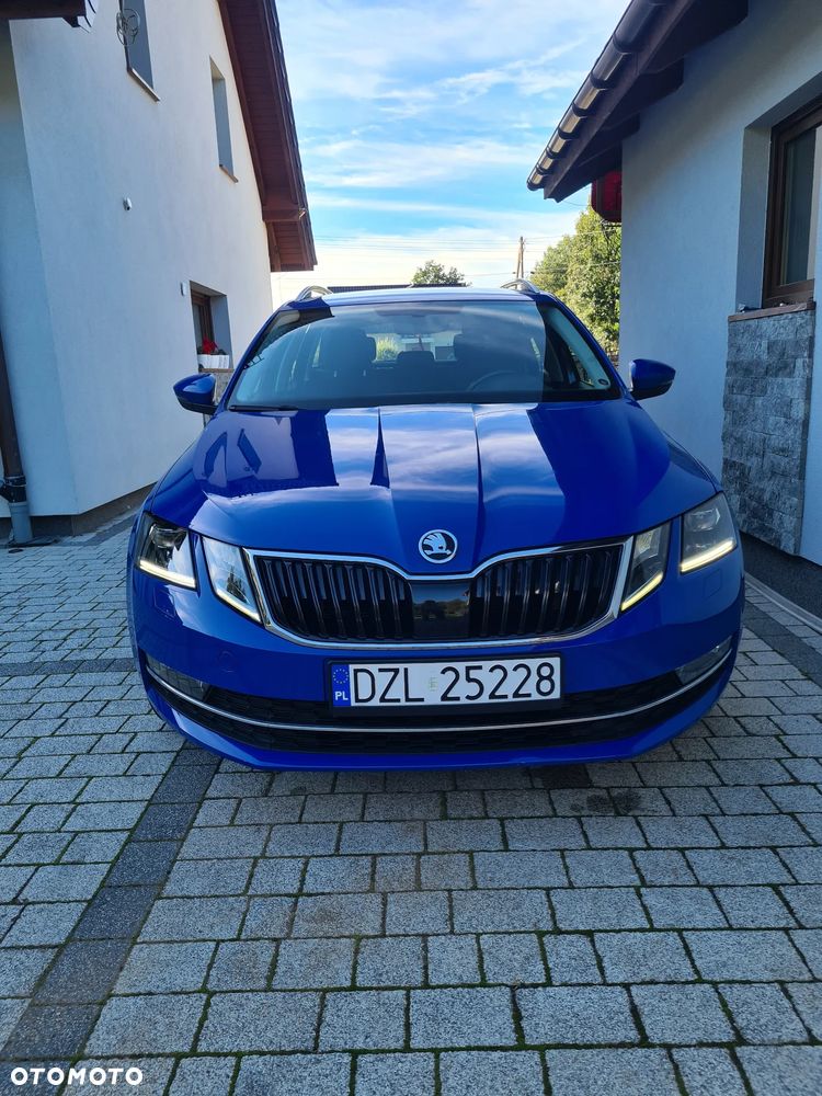 Skoda Octavia 1.6 TDI DSG Premium Edition - 4