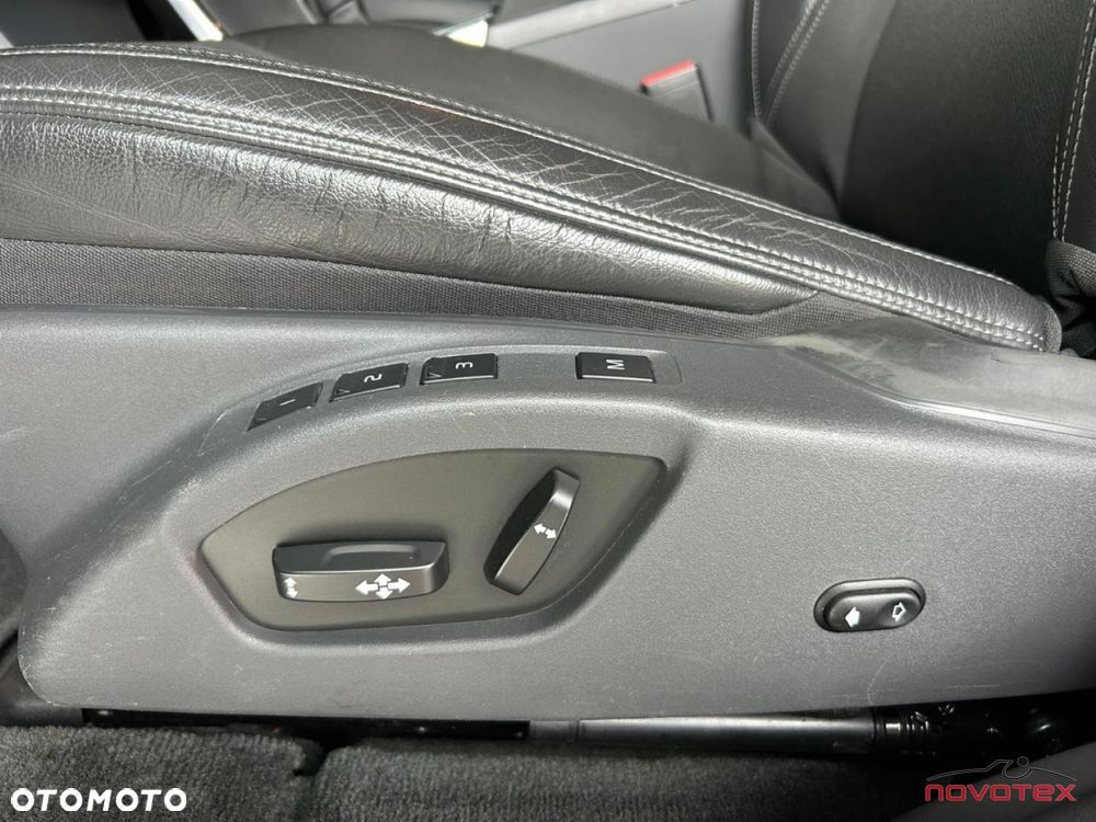 Volvo XC 60 D3 Geartronic Momentum - 10