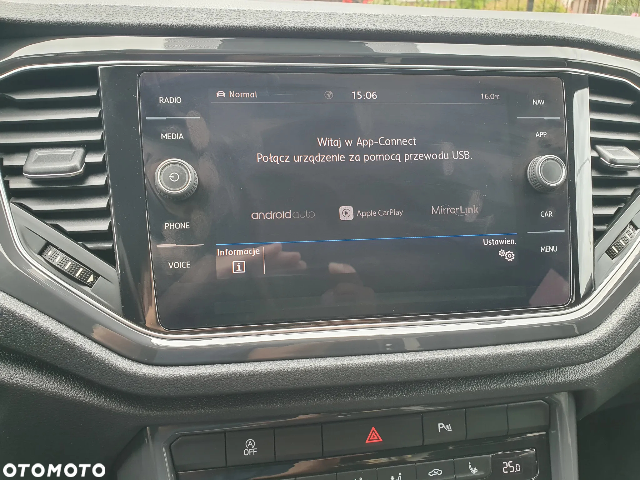 Volkswagen T-Roc 2.0 TSI 4Motion DSG Sport - 23