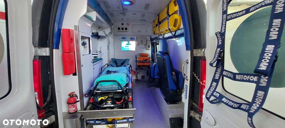 Renault Trafic - 8