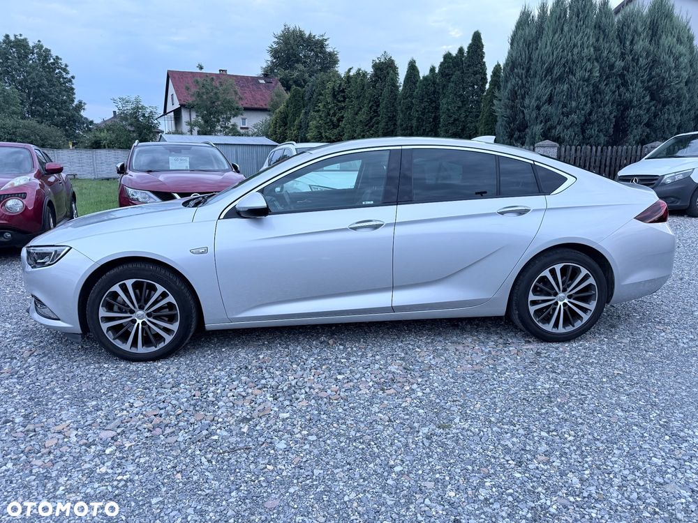 Opel Insignia - 18