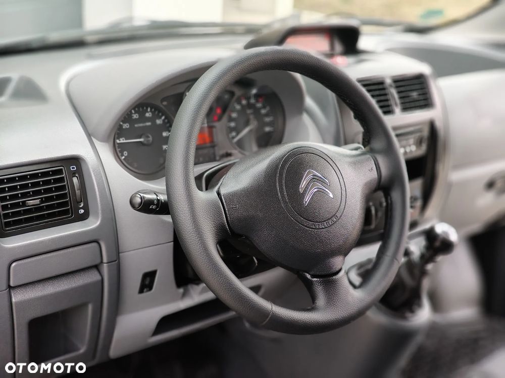 Citroën Jumpy - 32