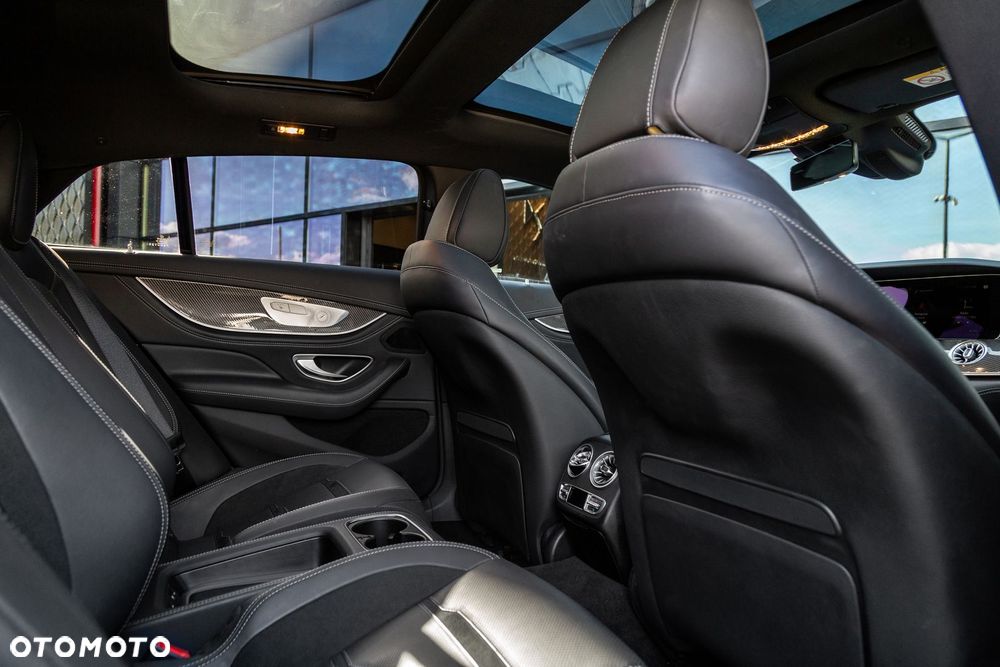 Mercedes-Benz AMG GT - 18