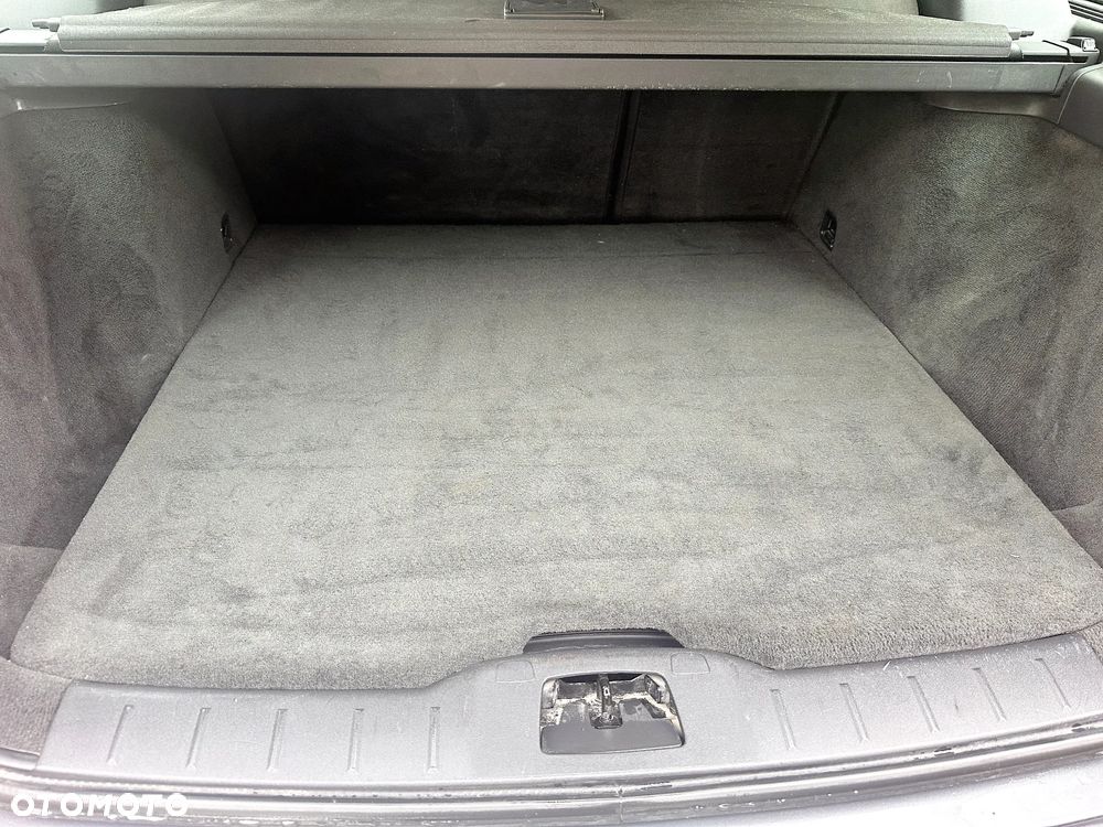 Volvo V50 DPF D4 Momentum - 25