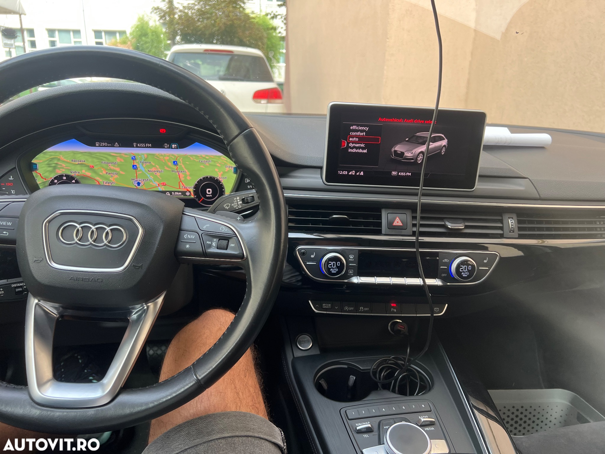 Audi A4 Avant 2.0 40 TDI S tronic Advanced - 4