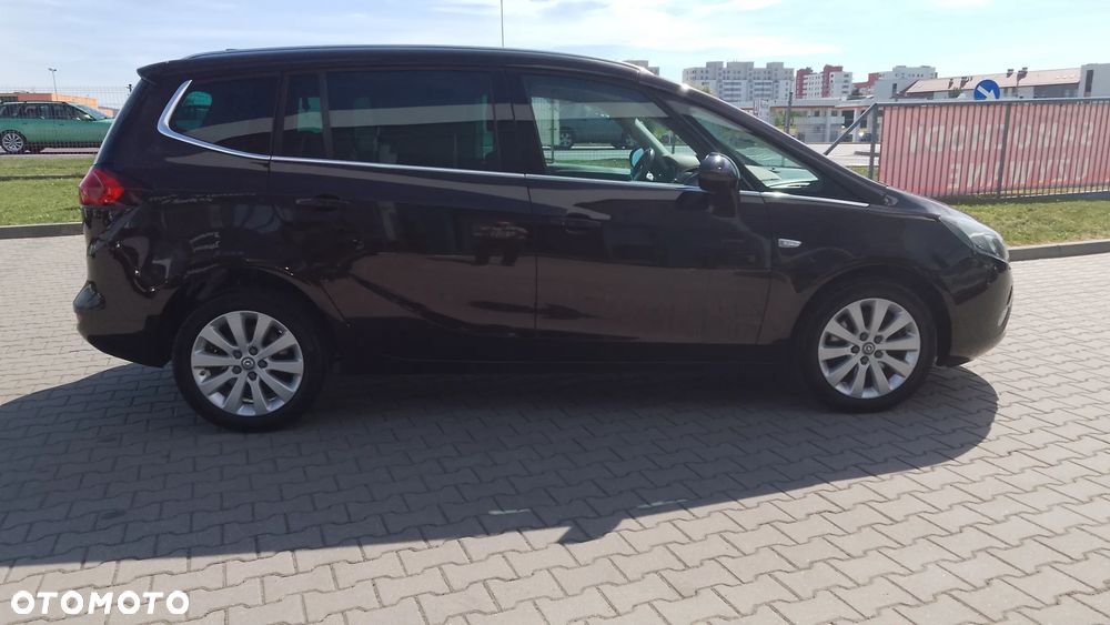Opel Zafira 1.4 T Cosmo EU6 - 5