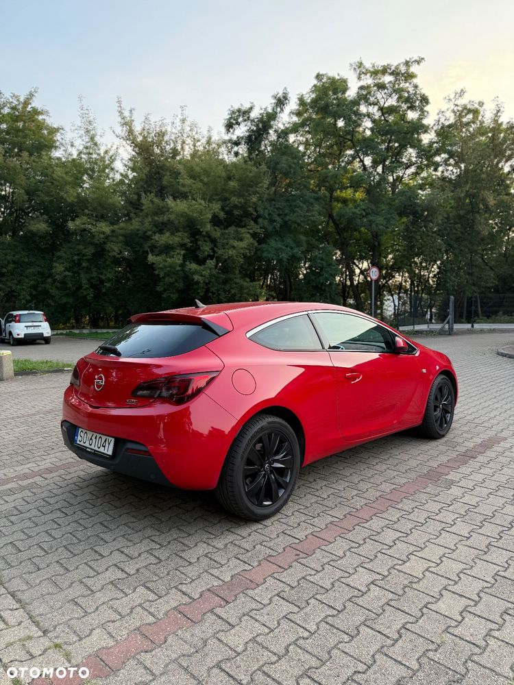 Opel Astra IV GTC 1.4 T Sport - 6