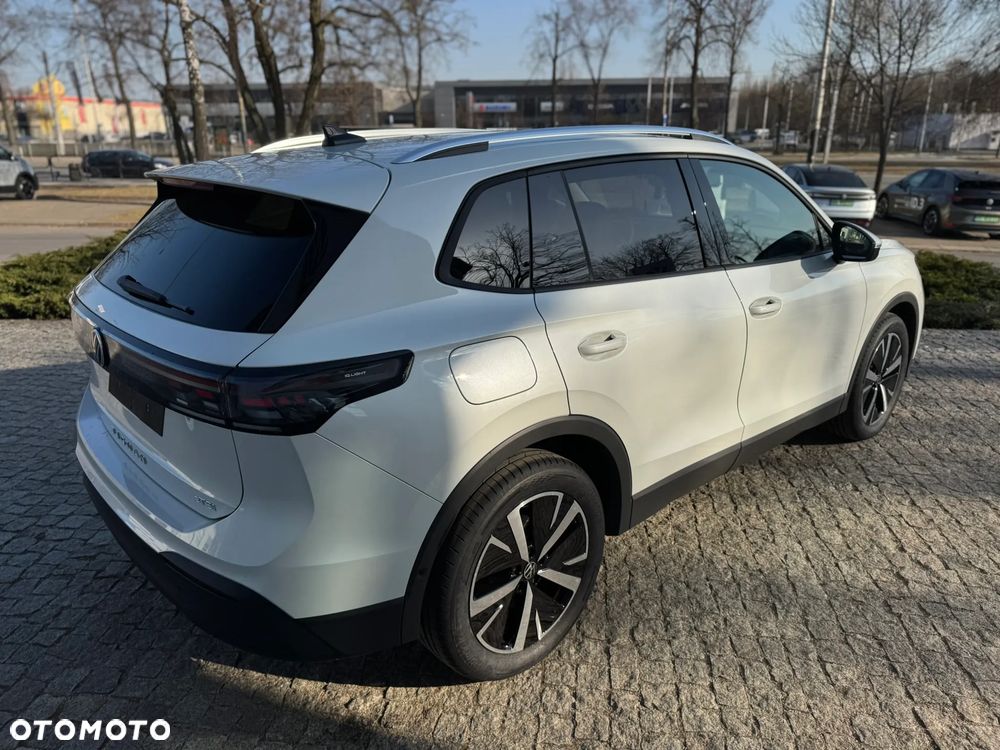 Volkswagen Tiguan 1.5 eTSI Life DSG - 8